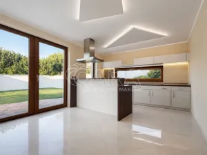 Pronájem rodinného domu, Troubsko, Sadová, 277 m2