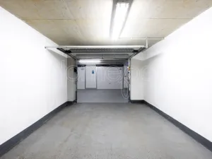 Prodej garáže, Praha - Smíchov, Tomkova, 19 m2