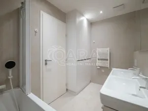 Pronájem bytu 4+kk, Praha - Michle, Baarova, 109 m2