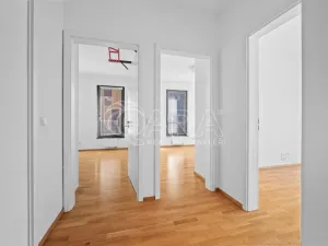 Pronájem bytu 4+kk, Praha - Michle, Baarova, 109 m2