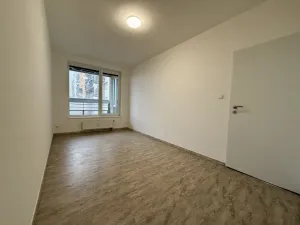 Prodej bytu 2+kk, Praha - Troja, Hnězdenská, 44 m2