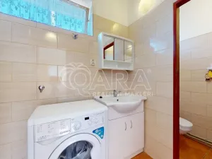 Pronájem rodinného domu, Komárov, Sadová, 50 m2