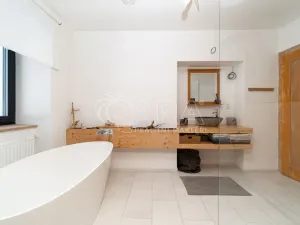 Pronájem rodinného domu, Frenštát pod Radhoštěm, Rožnovská, 208 m2