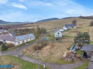 Prodej pozemku pro bydlení, Linhartice, 748 m2