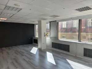 Pronájem kanceláře, Praha - Staré Město, Revoluční, 50 m2