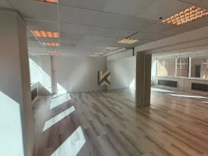 Pronájem kanceláře, Praha - Staré Město, Revoluční, 50 m2