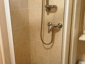 Pronájem bytu 1+kk, Chomutov, Kostnická, 20 m2