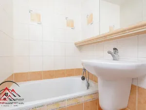 Pronájem bytu 2+1, Ostrava, Rezkova, 45 m2