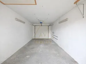 Prodej rodinného domu, Hřebeč, nám. Draha, 150 m2
