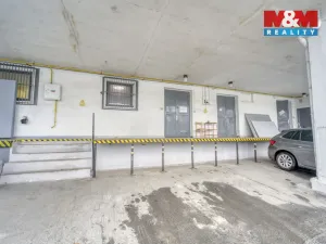 Pronájem skladu, Plzeň - Severní Předměstí, alej Svobody, 641 m2