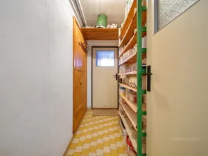 Prodej rodinného domu, Jedovnice, Podhájí, 270 m2