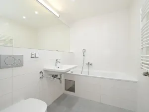 Pronájem bytu 2+kk, Praha - Liboc, Evropská, 54 m2