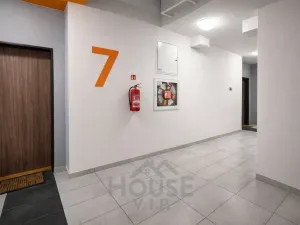 Prodej bytu 2+kk, Praha - Vysočany, Pod Harfou, 53 m2