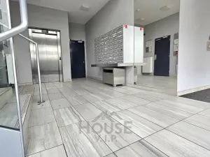 Prodej bytu 2+kk, Praha - Vysočany, Pod Harfou, 53 m2