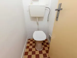 Pronájem bytu 1+1, Praha - Vršovice, Na louži, 36 m2