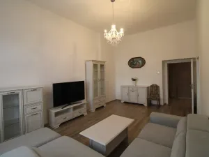 Prodej bytu 3+1, Karlovy Vary, nábřeží Jana Palacha, 77 m2