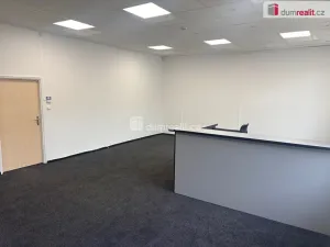 Pronájem kanceláře, Břeclav, náměstí T. G. Masaryka, 39 m2