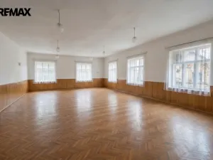 Prodej restaurace, Valšov, 879 m2