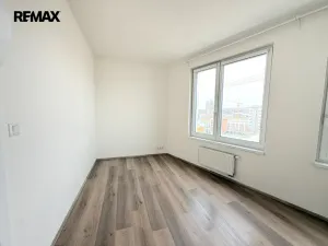 Pronájem bytu 3+kk, Praha - Vysočany, Čerpadlová, 88 m2