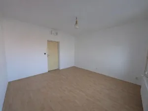 Pronájem bytu 1+1, Cebiv, 36 m2