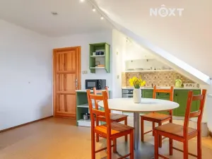 Prodej rodinného domu, Stará Paka, 230 m2
