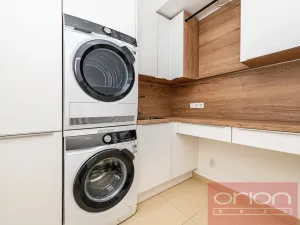 Prodej bytu 5+kk, Praha - Smíchov, Podbělohorská, 126 m2