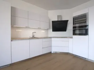 Pronájem bytu 3+kk, Praha - Smíchov, Pod Děvínem, 107 m2