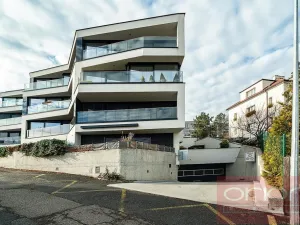 Pronájem bytu 3+kk, Praha - Smíchov, Pod Děvínem, 107 m2