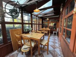 Prodej restaurace, Pardubice, Gagarinova, 254 m2