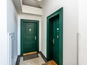 Pronájem kanceláře, Praha - Karlín, Křižíkova, 53 m2