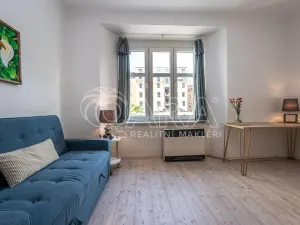 Pronájem bytu 1+1, Praha - Holešovice, Přístavní, 34 m2