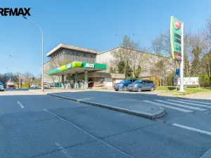 Prodej garážového stání, Praha - Podolí, Milevská, 12 m2