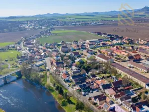 Prodej rodinného domu, Radovesice, 520 m2