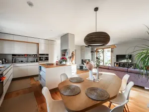 Prodej rodinného domu, Líšnice, 336 m2