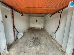 Pronájem garáže, Plzeň, Skladová, 18 m2
