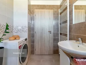 Prodej bytu 2+kk, Plzeň - Valcha, Špačková, 56 m2