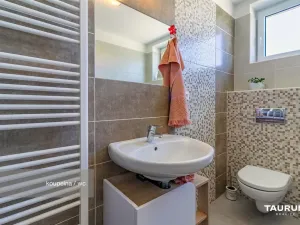 Prodej bytu 2+kk, Plzeň - Valcha, Špačková, 56 m2