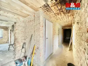 Prodej rodinného domu, Třebařov, 336 m2