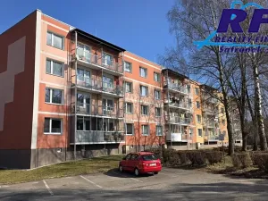 Prodej bytu 3+1, Prachovice, Bučina, 65 m2