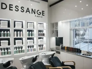 Pronájem obchodního prostoru, Praha - Karlín, 75 m2