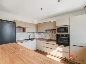 Prodej bytu 3+kk, Heřmanova Huť - Vlkýš, Revoluční, 77 m2