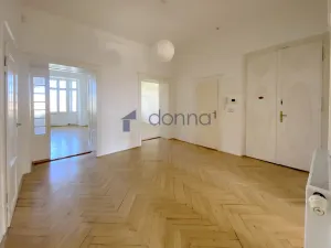 Pronájem bytu 3+1, Praha, náměstí 14. října, 120 m2