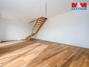 Prodej bytu 3+kk, Klínec, 106 m2