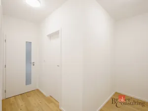 Pronájem bytu 3+kk, Praha - Modřany, Barunčina, 77 m2