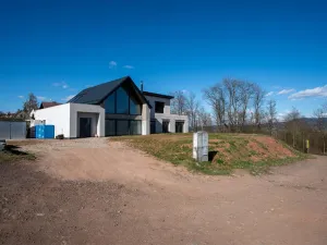 Prodej vícegeneračního domu, Náchod - Pavlišov, 240 m2