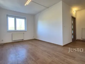 Pronájem bytu 2+kk, Písek - Pražské Předměstí, Topělecká, 40 m2