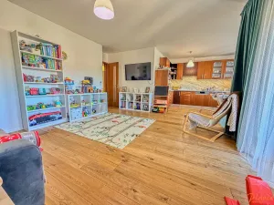 Pronájem bytu 2+kk, Praha - Modřany, K Vystrkovu, 68 m2