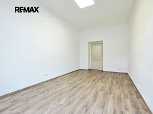 Pronájem bytu 3+kk, Plzeň, Koterovská, 81 m2