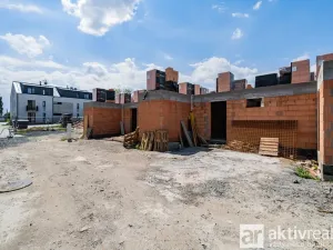 Prodej rodinného domu, Ovčáry, Obecní, 93 m2