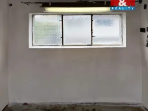 Prodej garáže, Třebíč, Spojovací, 19 m2